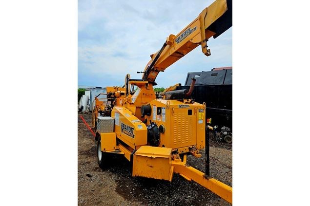 2017 Bandit 15XP Mobile Wood Chipper